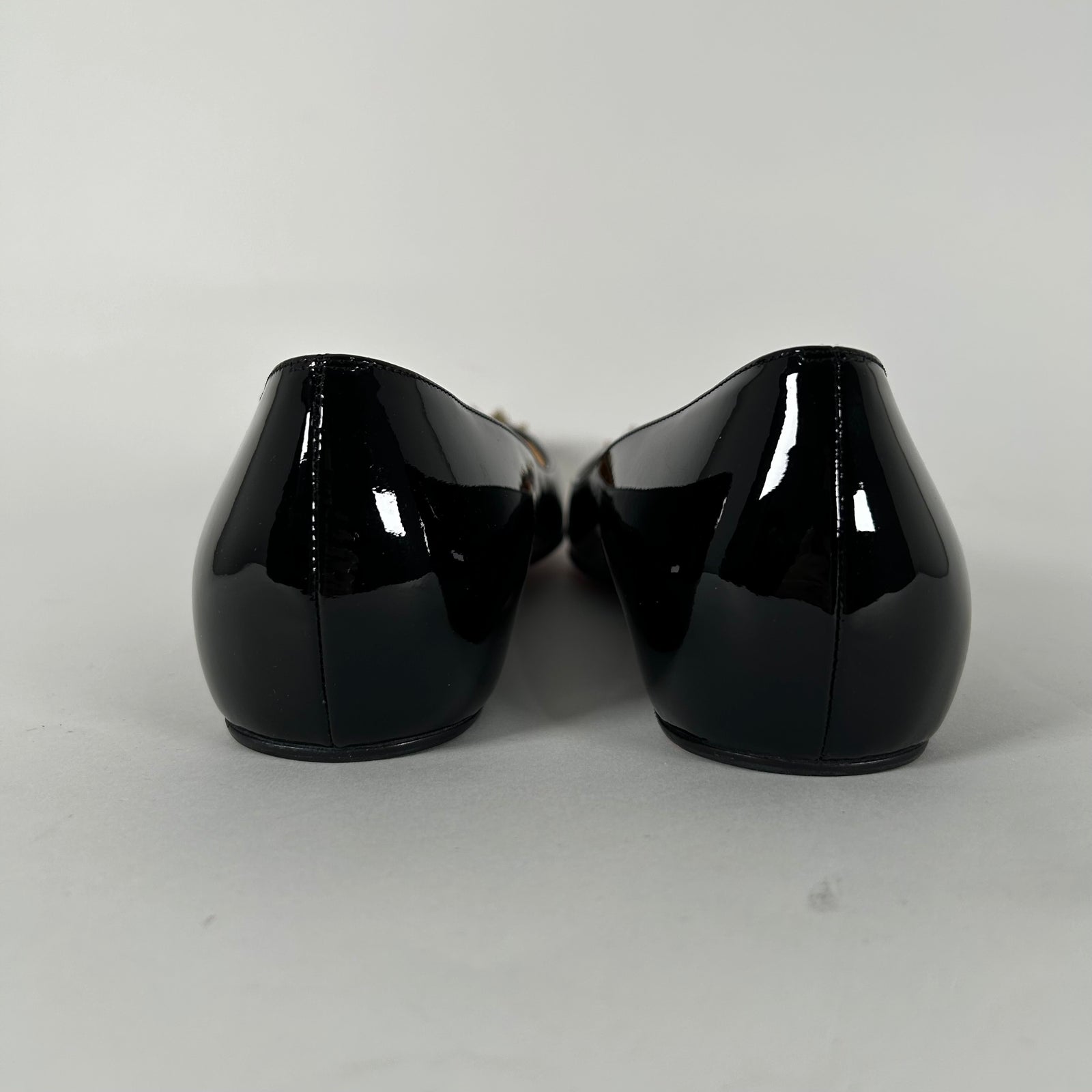 Christian Louboutin Geo Spiked Patent Flat Size 39.5