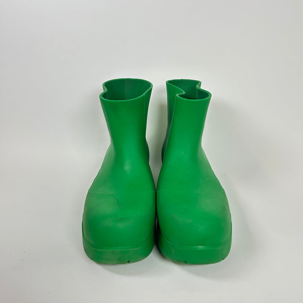 Bottega Veneta Green Puddle Boots Size 12