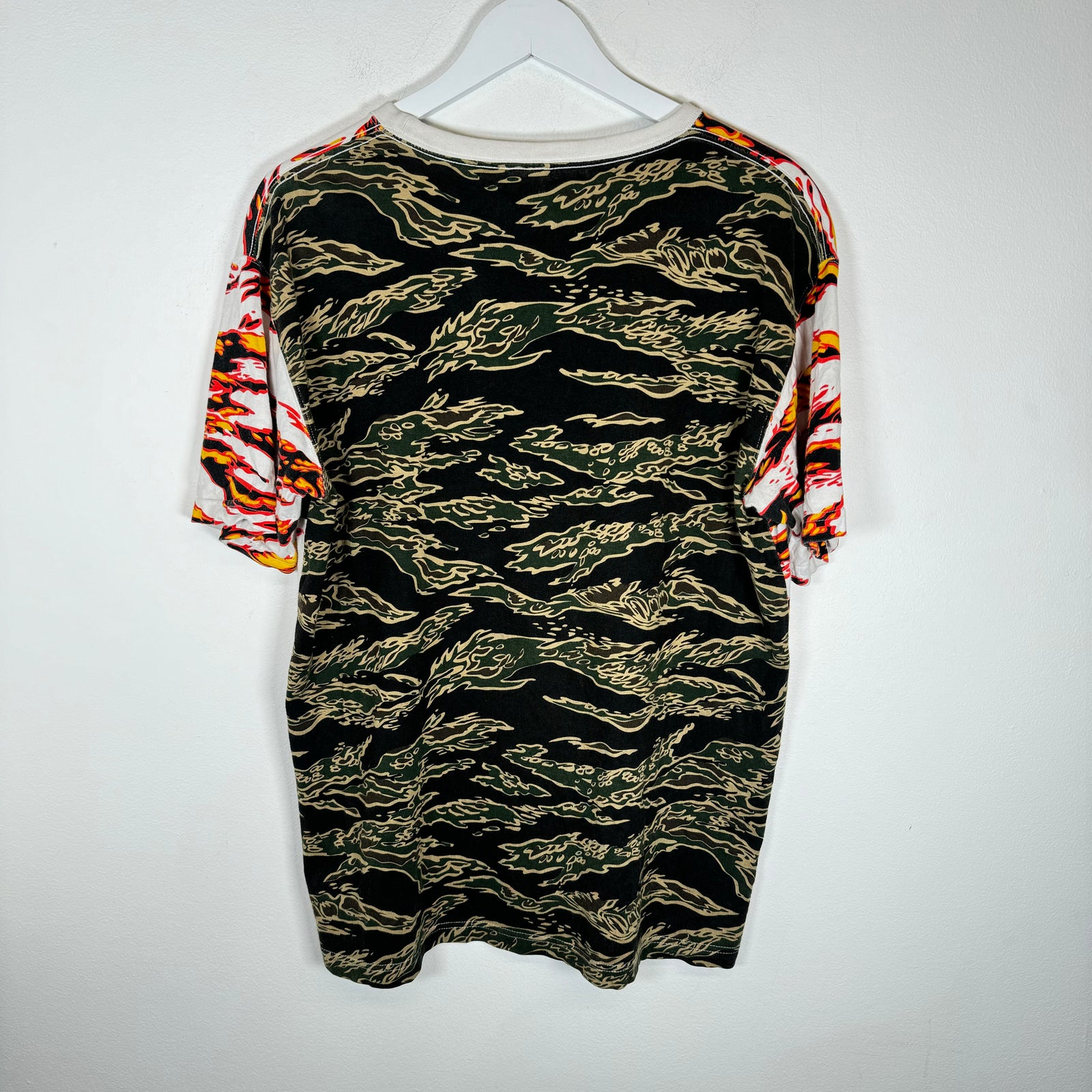Phenomenon Tiger Camo Hybrid Tee Size XL