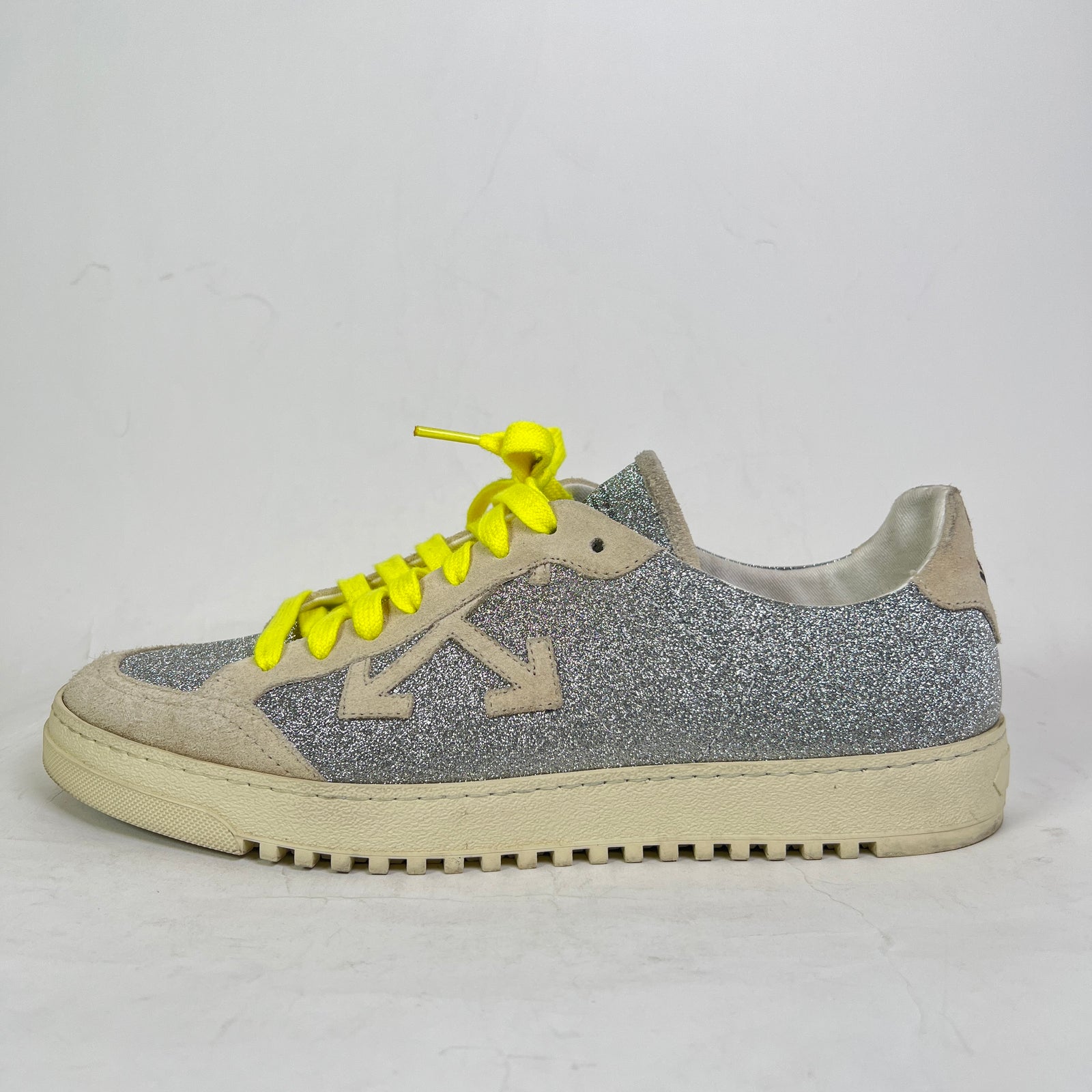 Off-White Silver Glitter Arrow 2.0 Low-Top Sneaker Size 44
