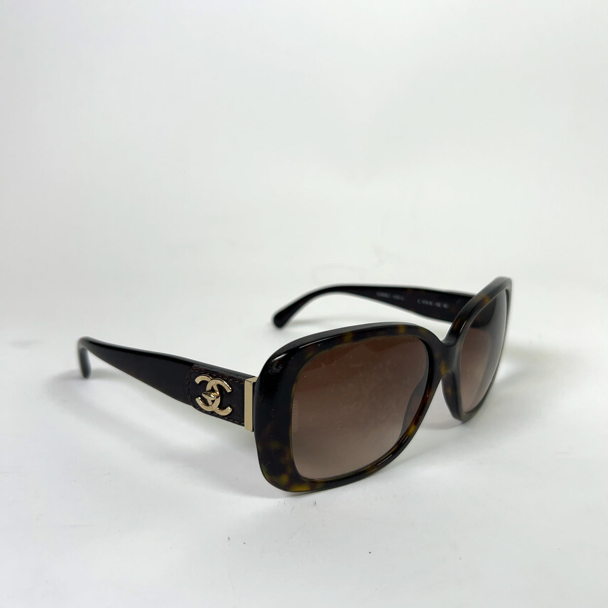 Chanel 5234-Q CC Quilted Logo Sunglasses