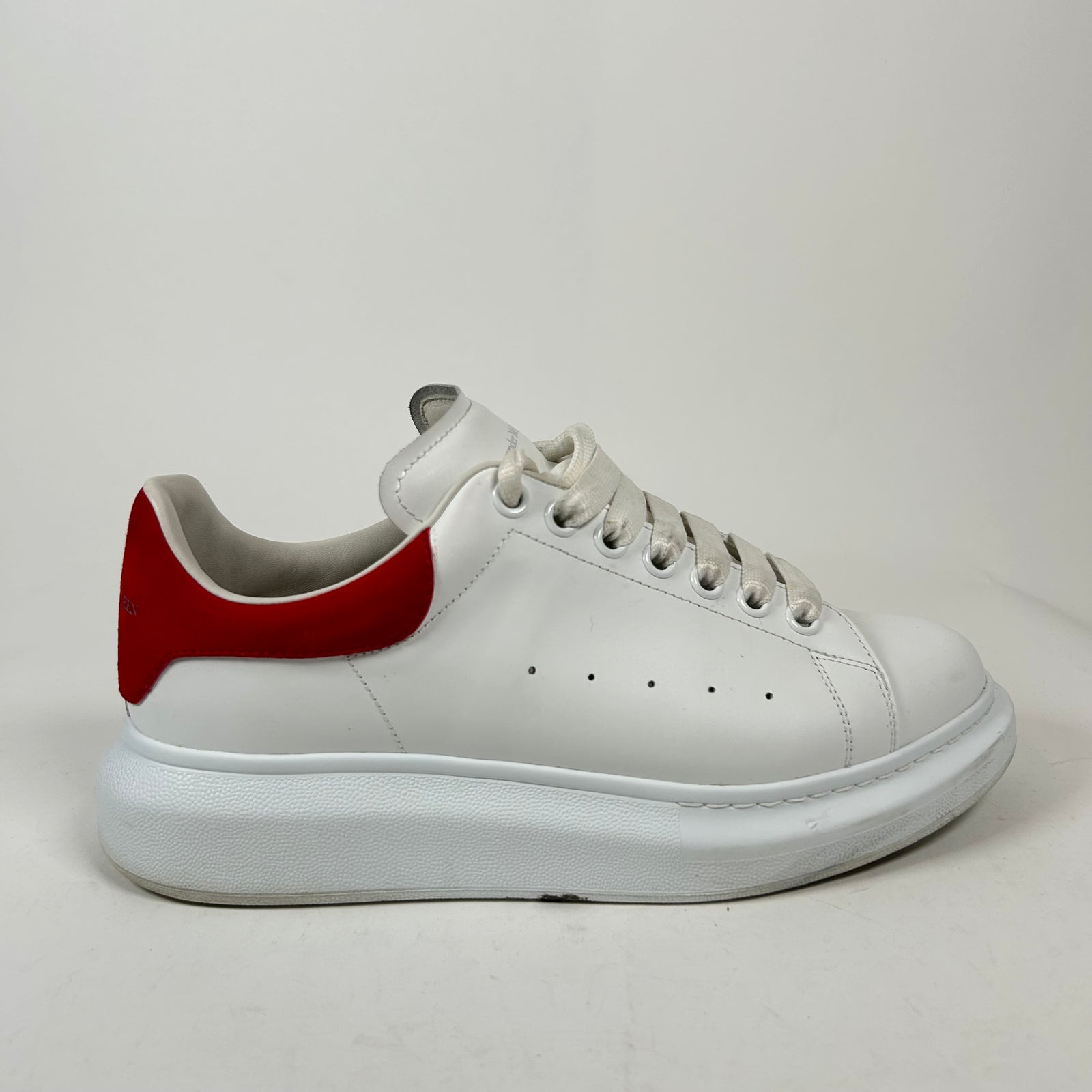 Alexander McQueen White/Red Sneaker Size 40.5