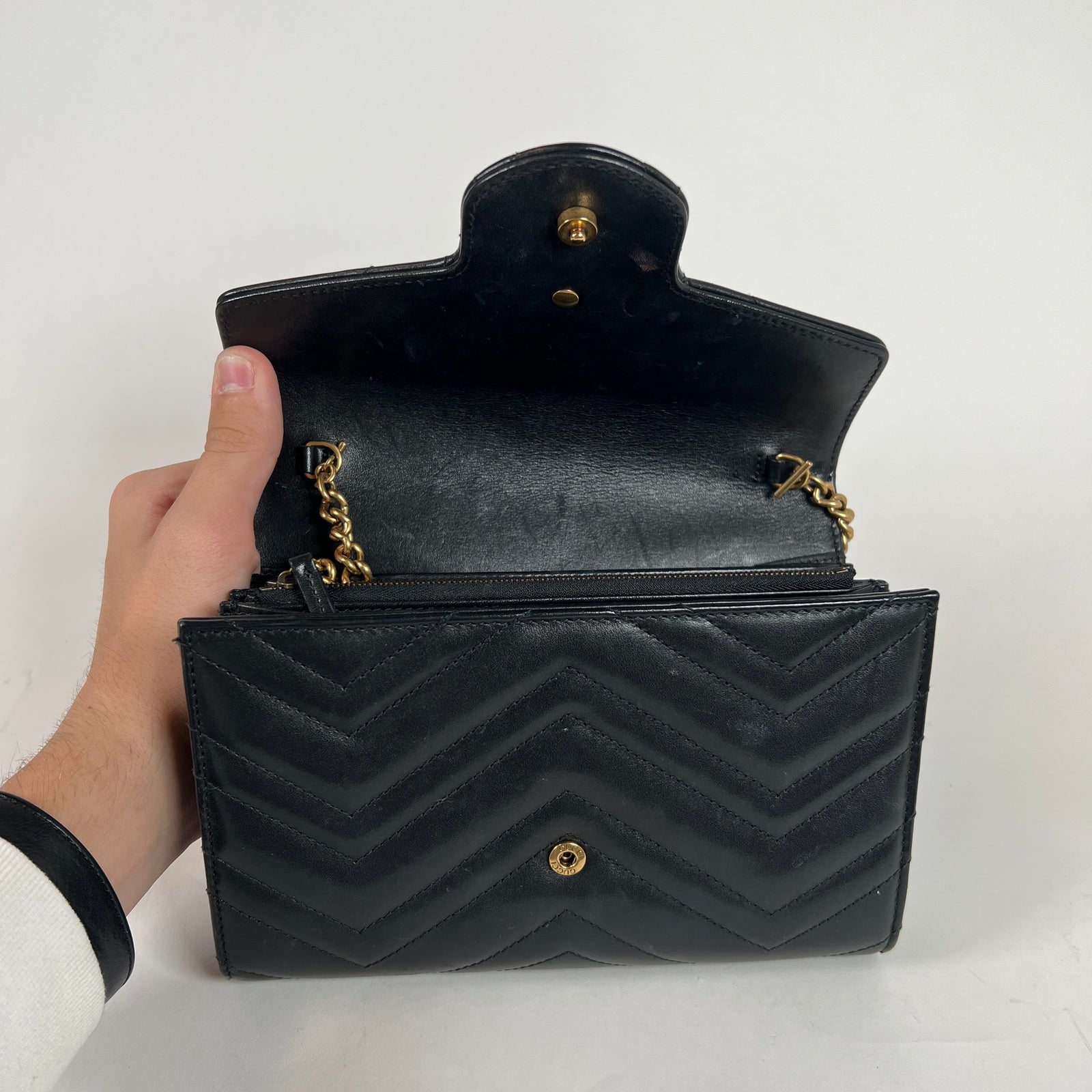 Gucci GG Marmont Matelasse Wallet On Chain