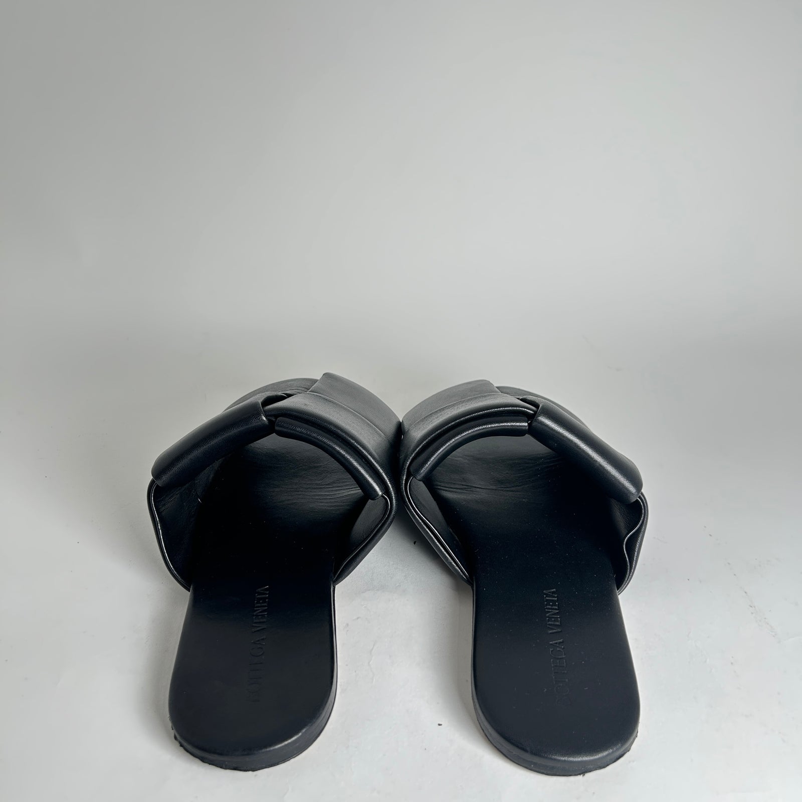 Bottega Veneta Black Nappa Leather Intreccio Sandals Size 43