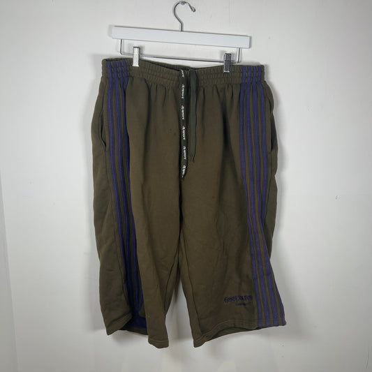 GV Gallery Raspberry Hills V2 Baggies 3/4 Sweat Shorts