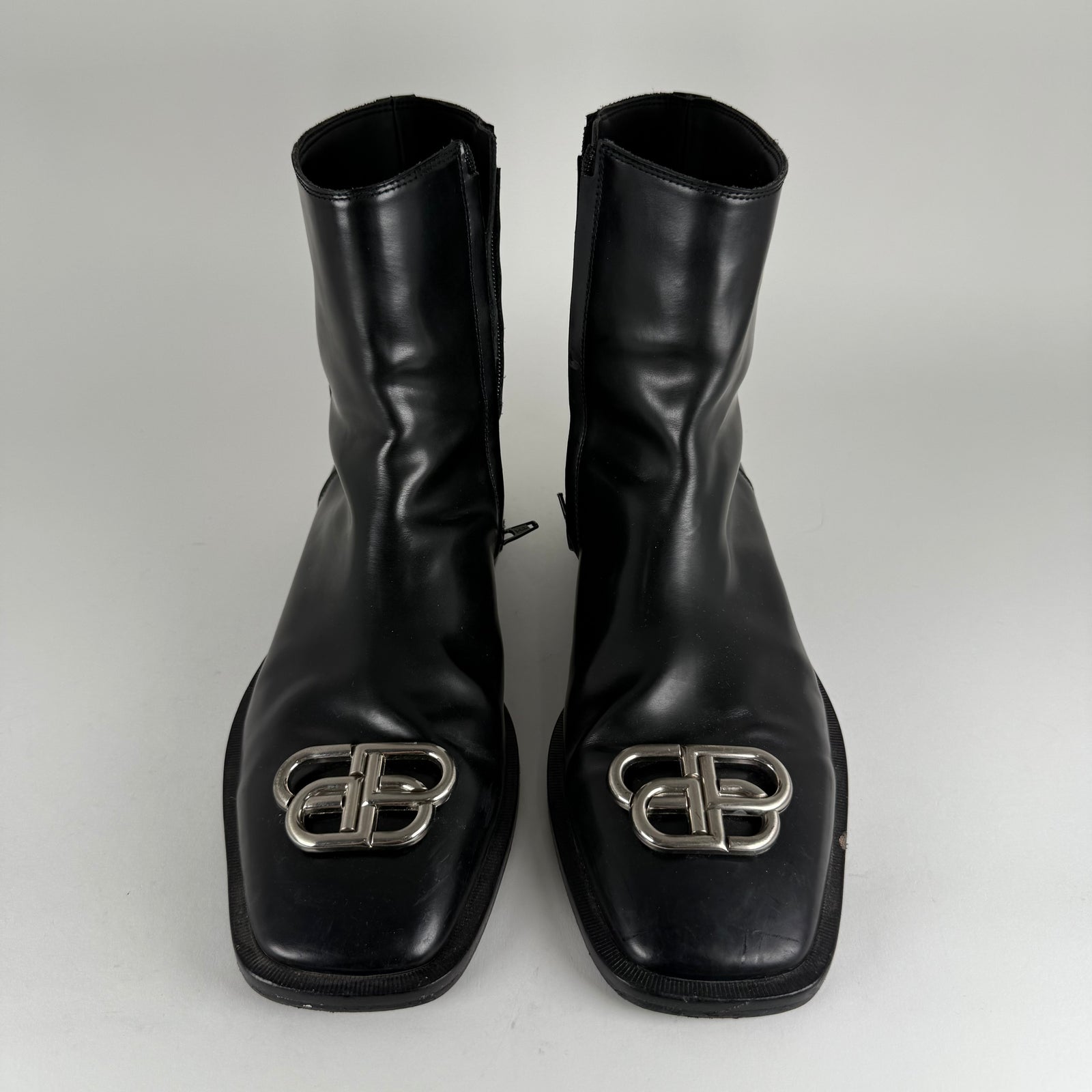 Balenciaga Rim BB Icon Leather Ankle Boots Size 43