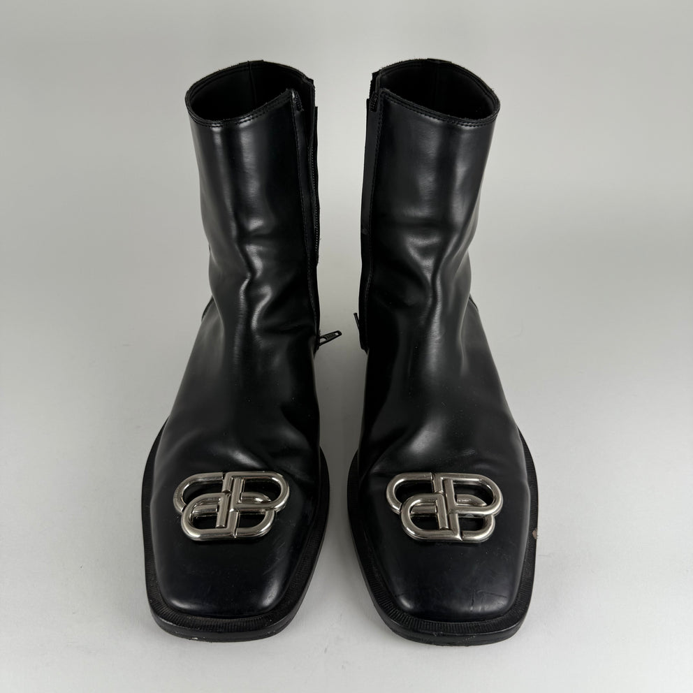 Balenciaga Rim BB Icon Leather Ankle Boots Size 43