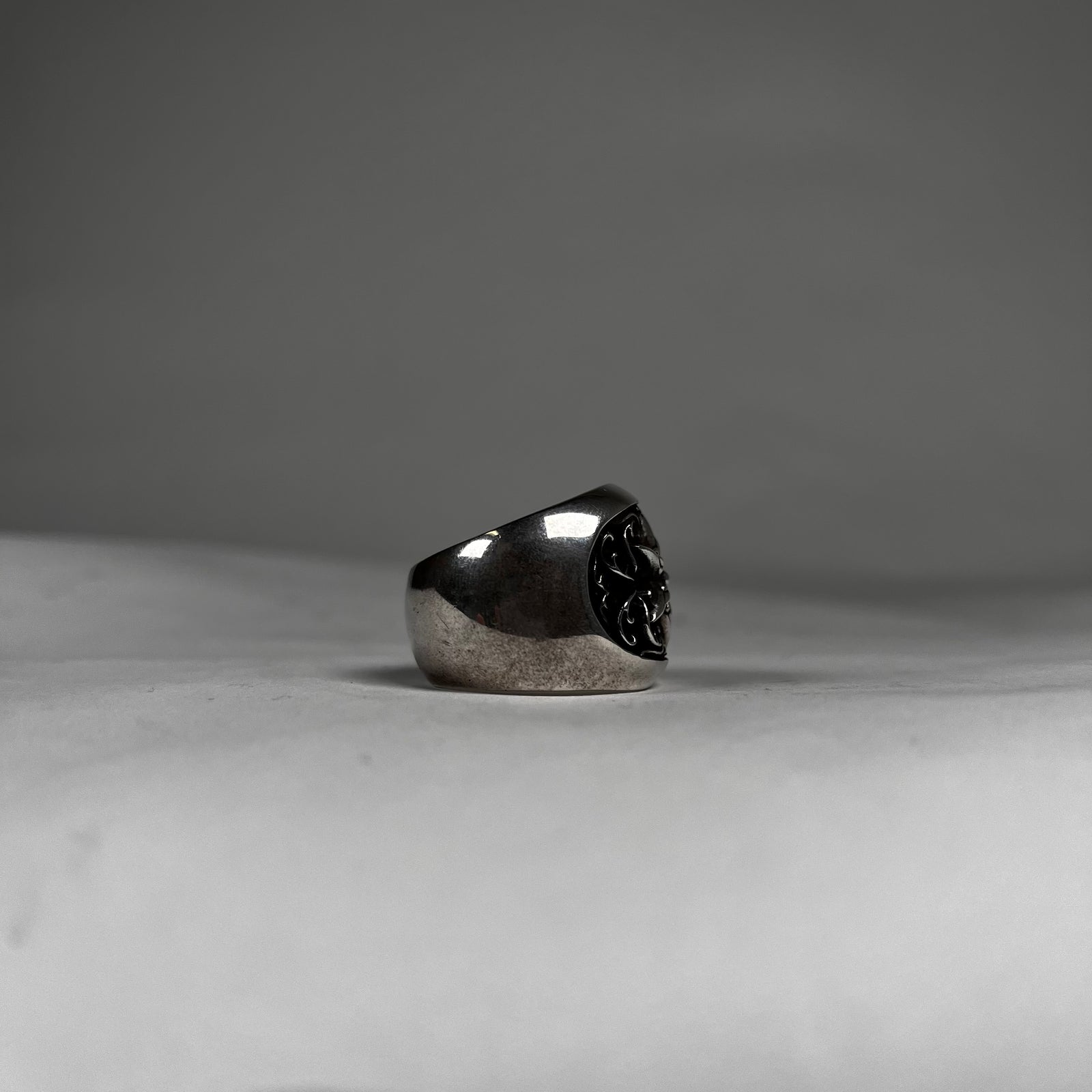 Chrome Hearts Oval Star Ring Size 10.5