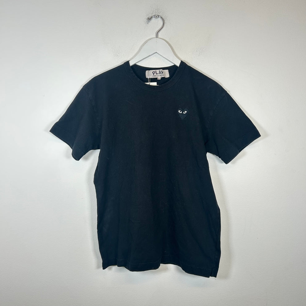 CDG Play Black Heart T-Shirt Size XL