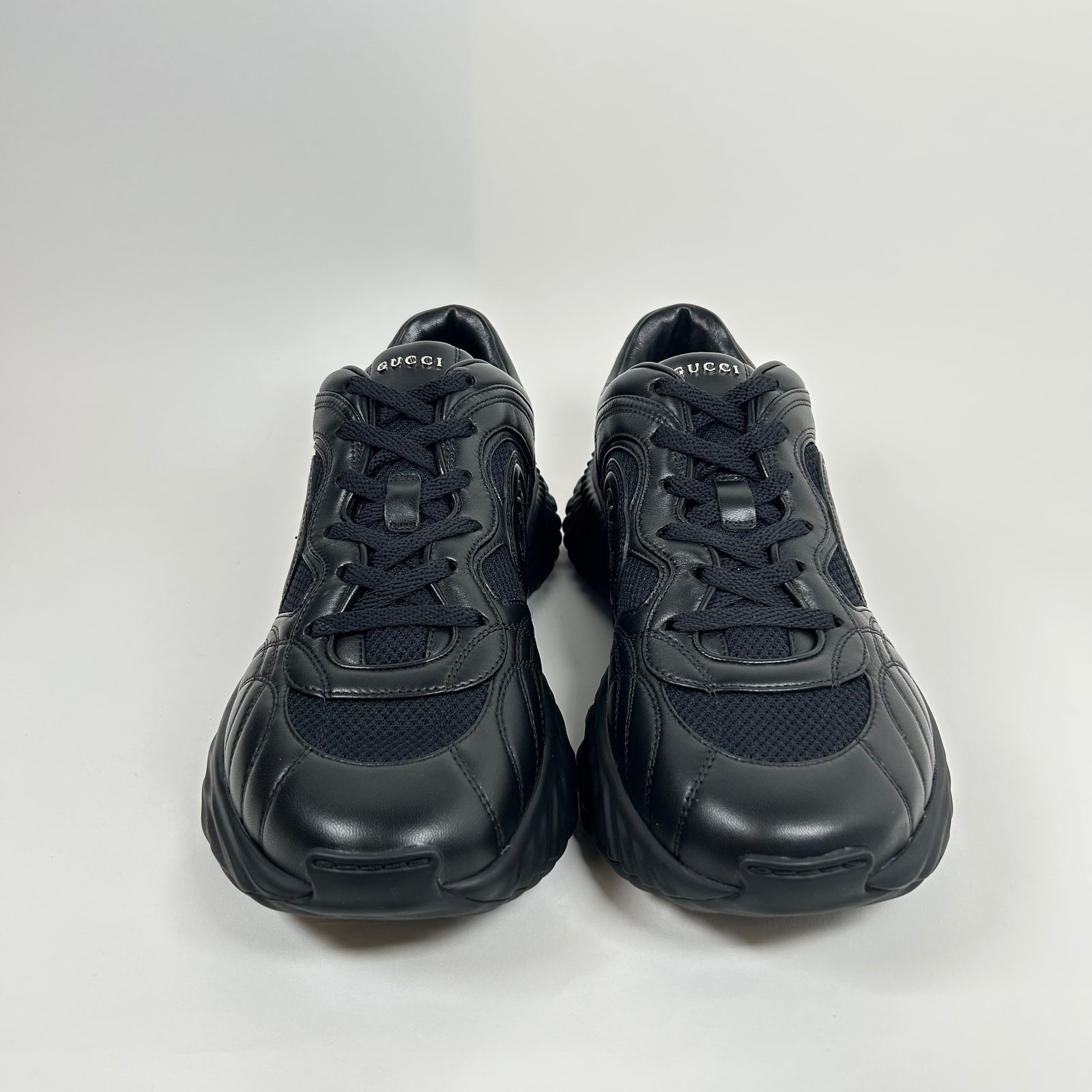 Gucci Black Interlocking G Ripple Mesh Sneaker Size GG 9.5