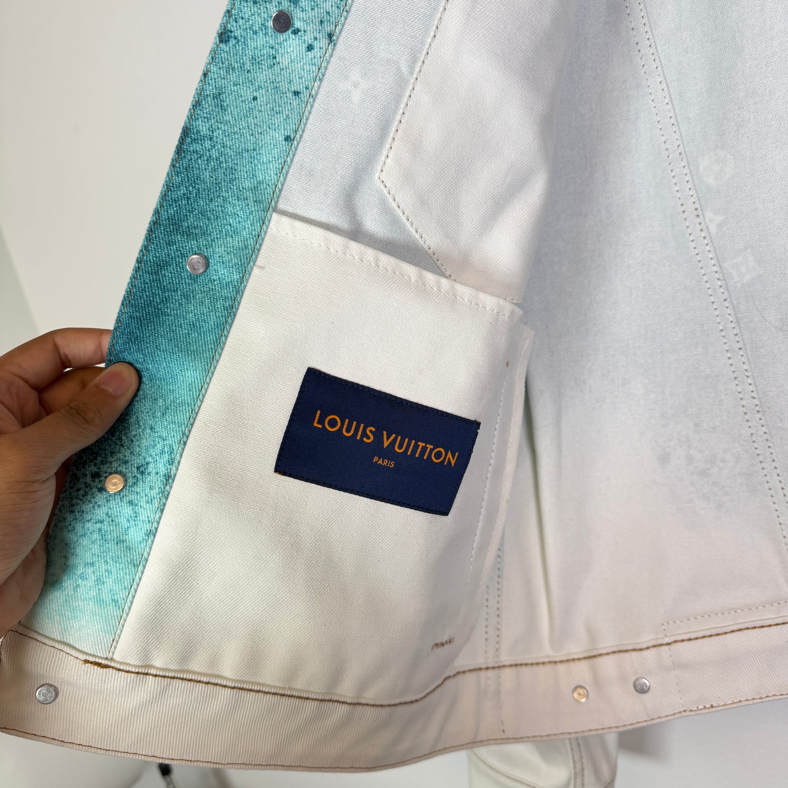 Louis Vuitton S23 Spray LV Denim Jacket