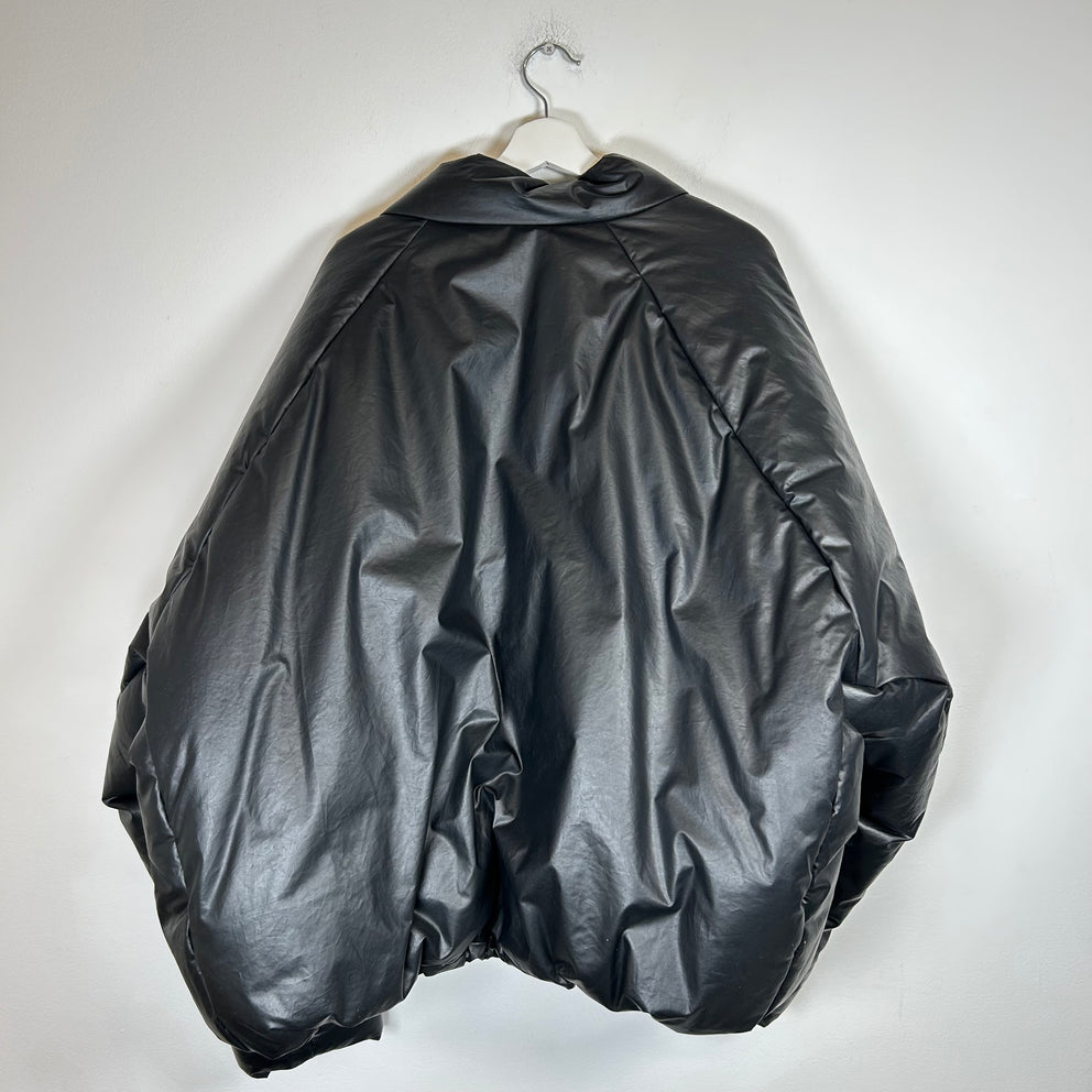 YZY x Gap Black Round Puffer Jacket Size XL