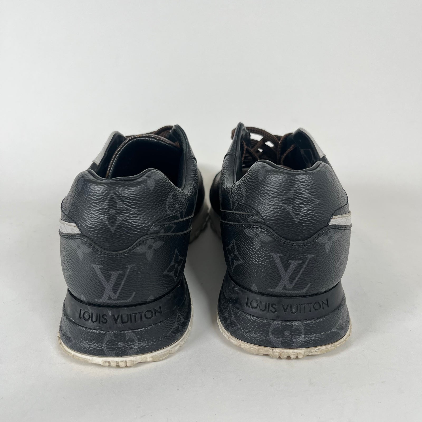 Louis Vuittom Monogram Tricolor Runaway Sneaker LV 9