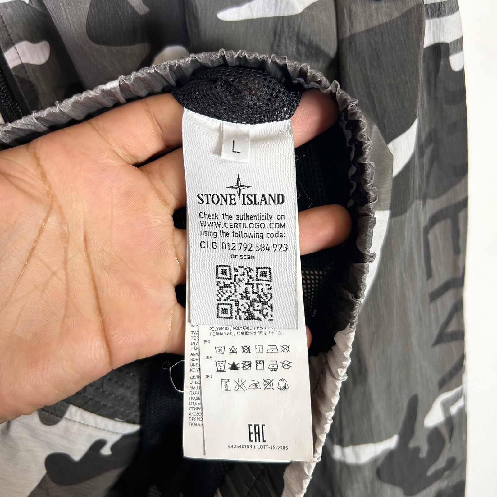 Supreme x Stone Island SS16 Snow Camo Nylon Jacket