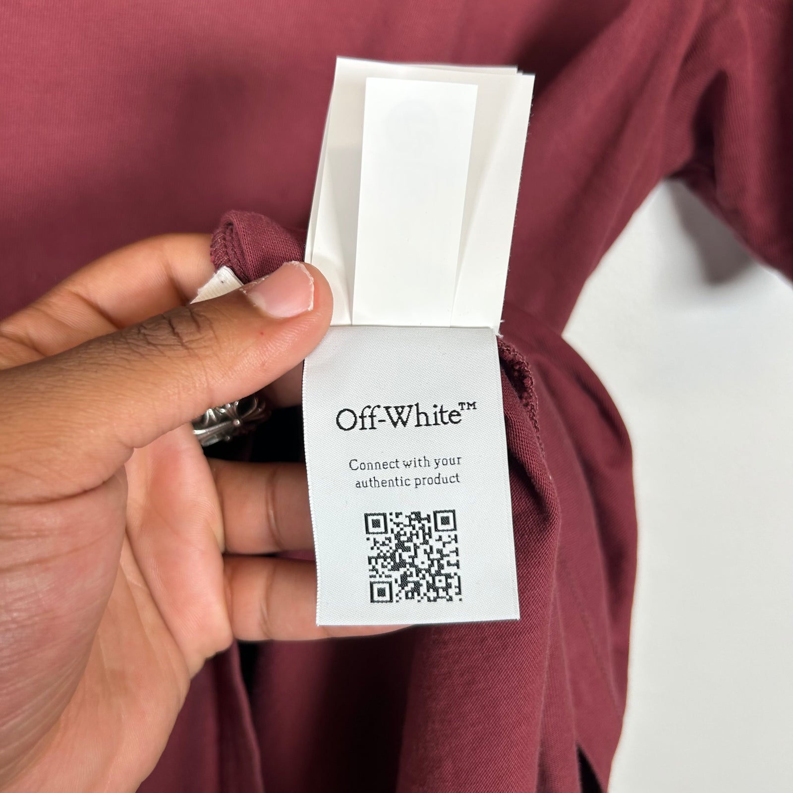 Off-White Burgundy Logo T-Shirt Size L
