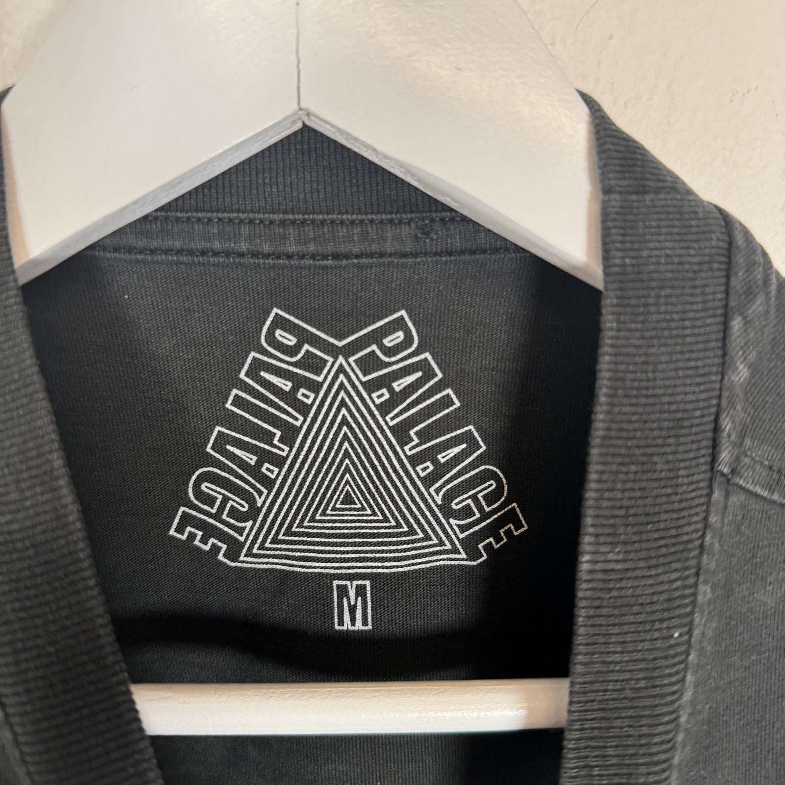 Palace Black/Green Logo T-shirt Size M
