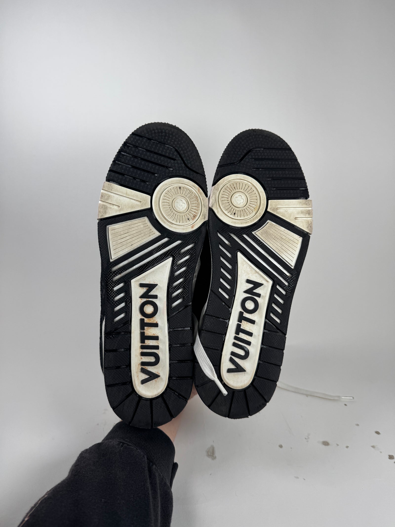 Louis Vuitton Denim Noir Trainer Size LV 7