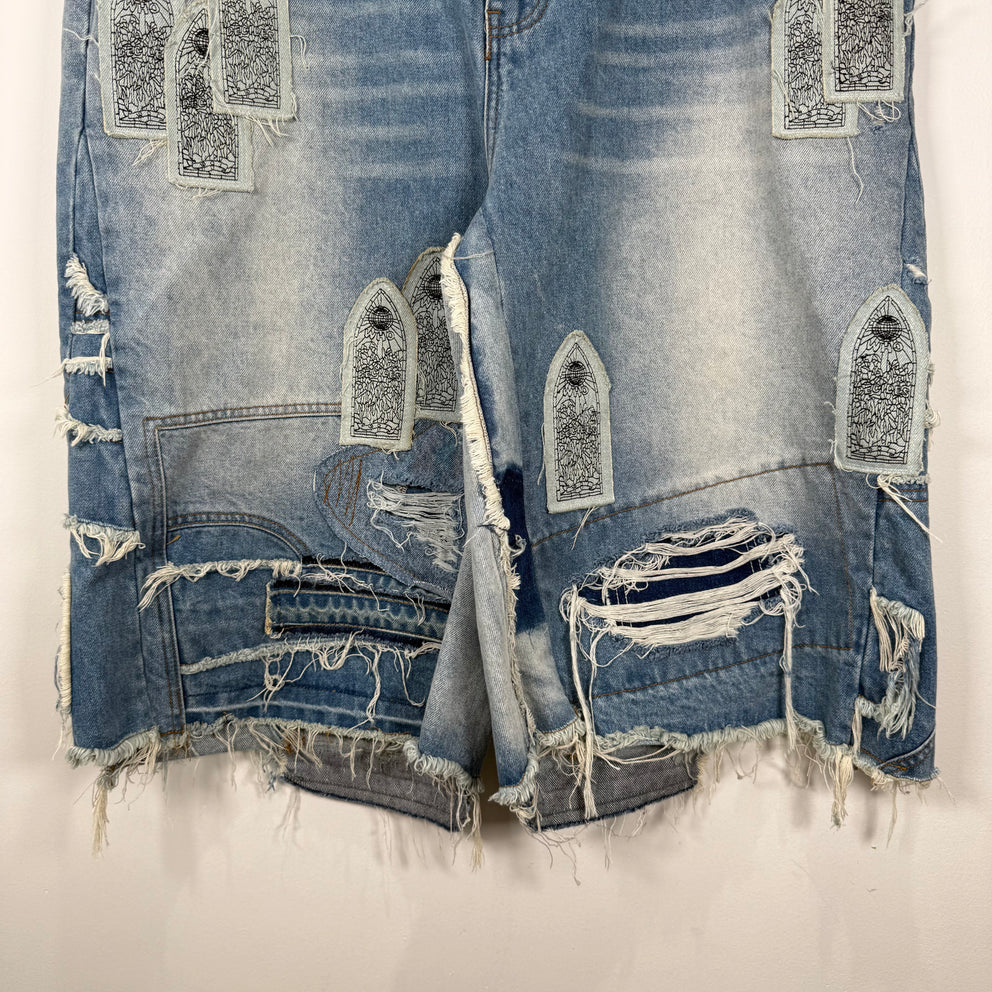 Who Decides War Patched Arch Carpeneter Shorts Size 40