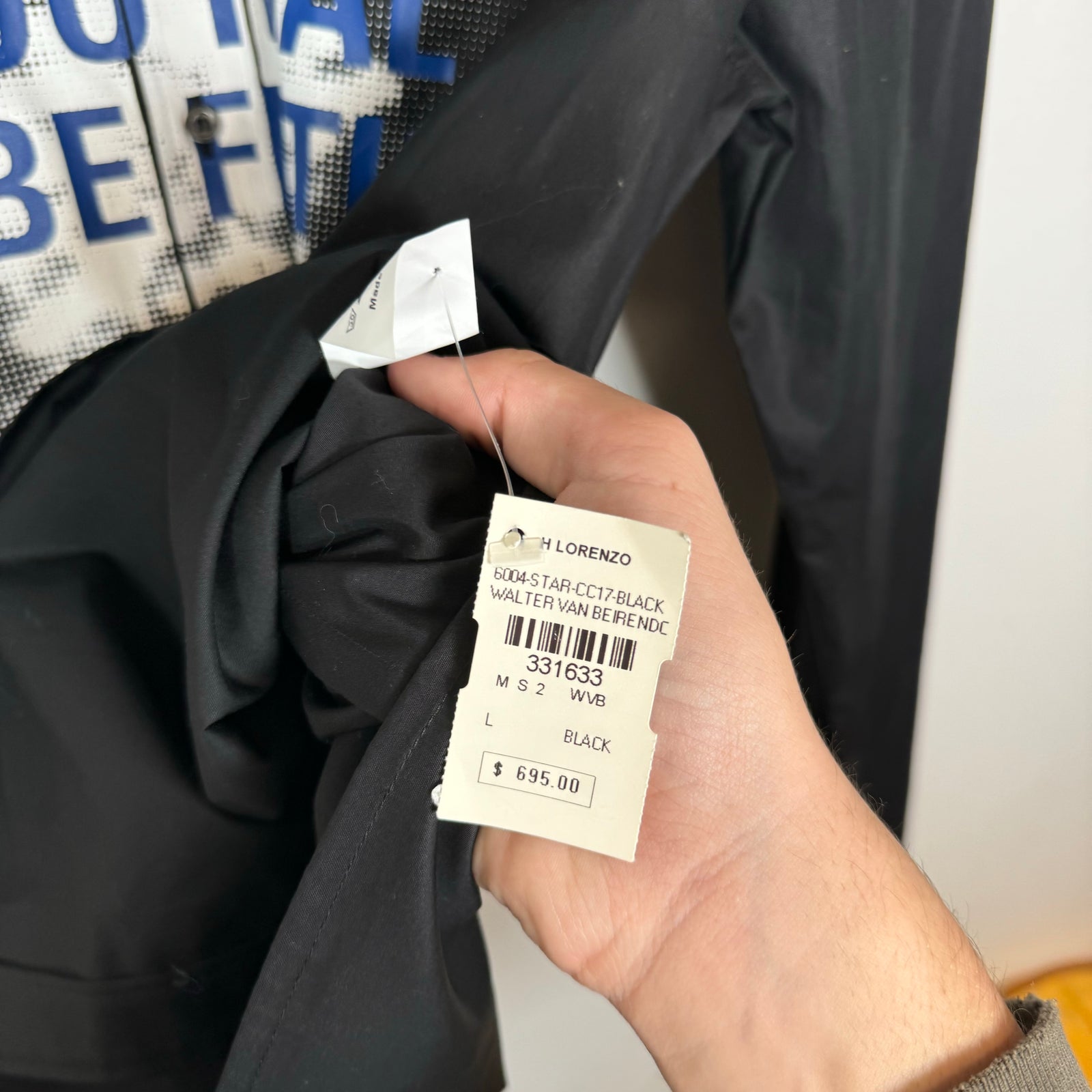 Walter Van Beirendock Black Fiction Button Up Shirt Size L