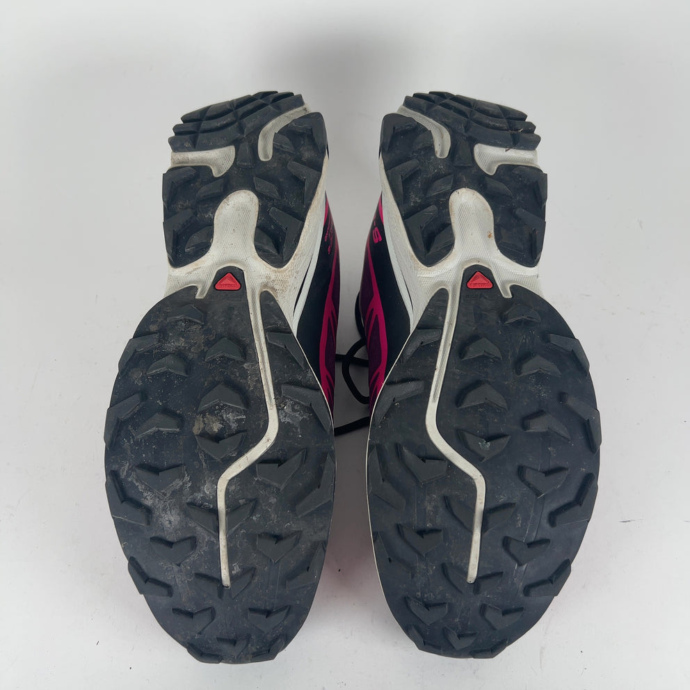 Salomon XT-6 Lowtop Hiking Sneaker