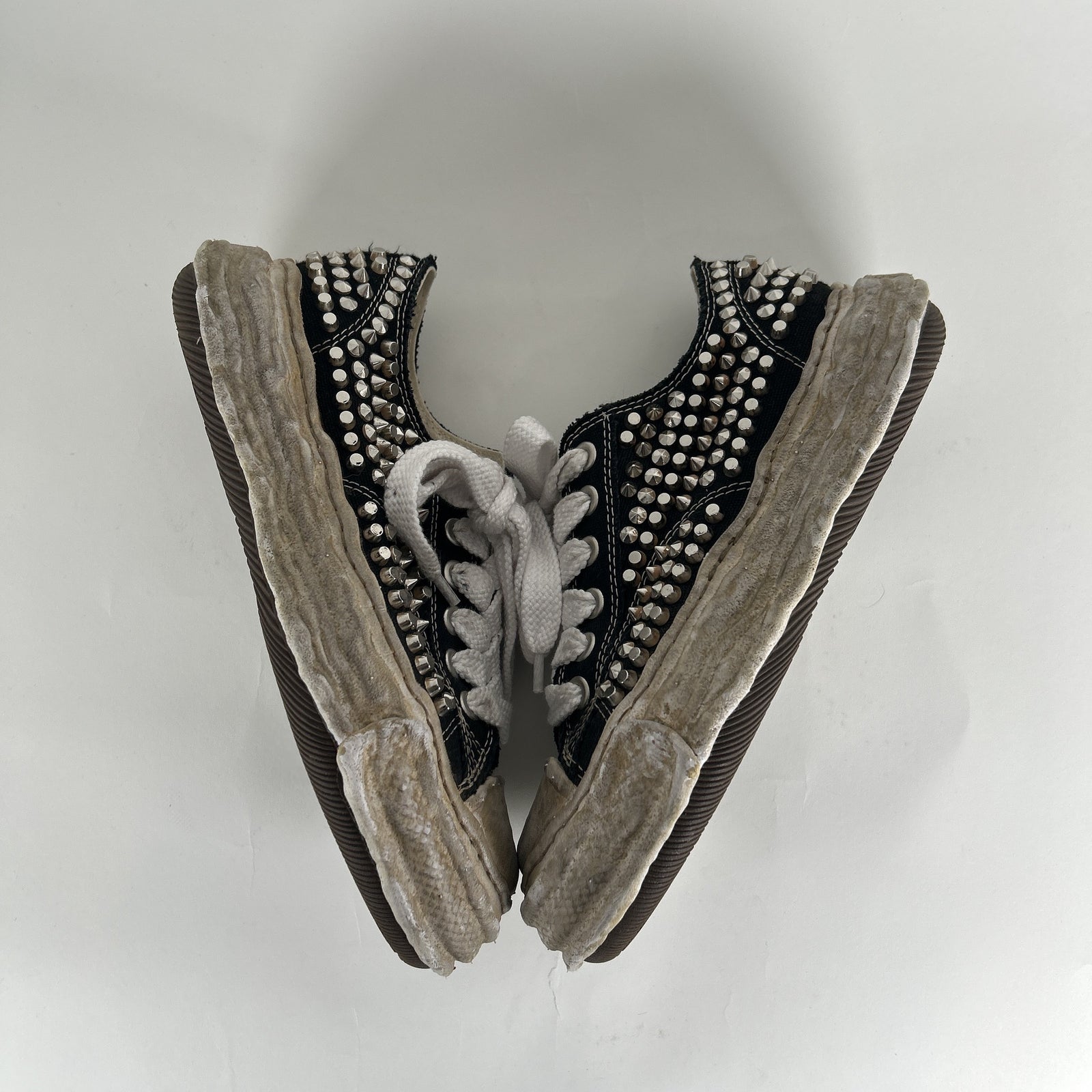 Maison Mihara Yasuhiro Spiked Studded Classic Low Tops Size 38