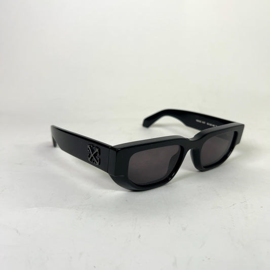 Off-White Arrow Rectangular Sunglasses