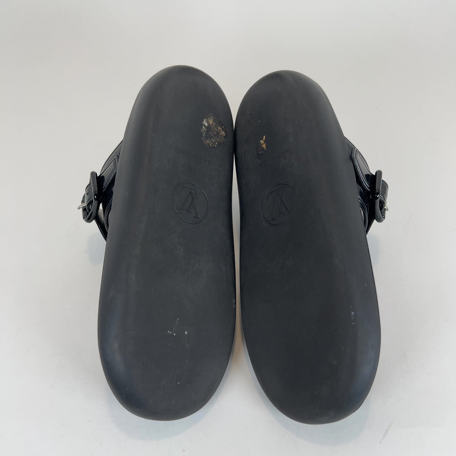Louis Vuitton Monogram Sunbath Flat Sandals