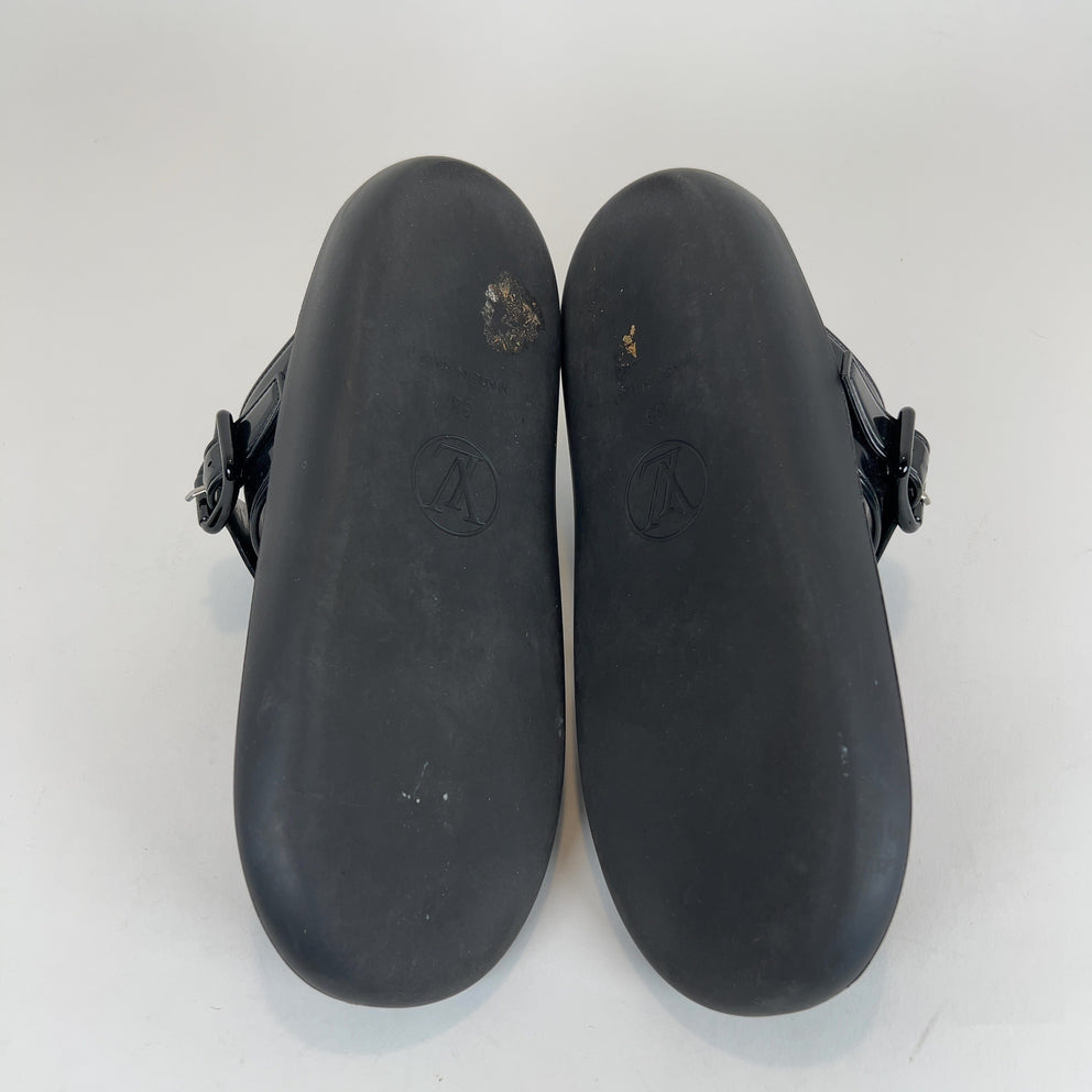 Louis Vuitton Monogram Sunbath Flat Sandals