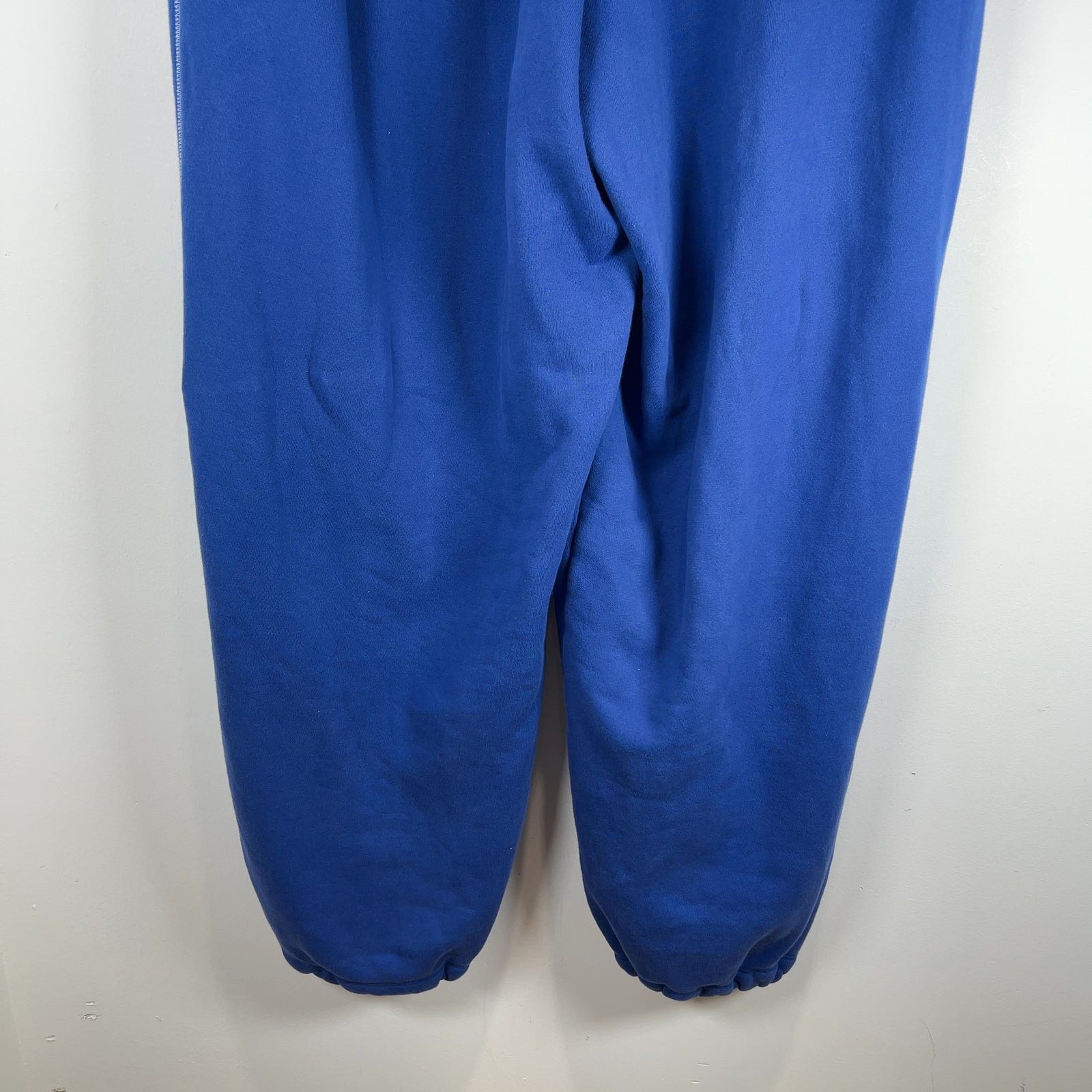 GV Gallery Raspberry Hills Blue Contrast Stitch Sweatpants