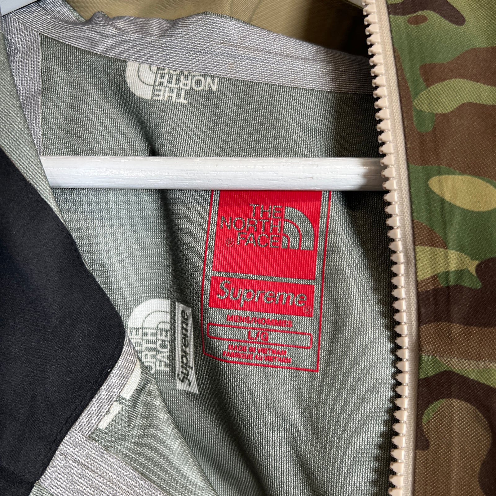 Supreme x TNF Camo Rescue Jacket Size L