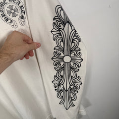 Chrome Las Vegas Horseshoe Floral Graphic White Longsleeve Size L
