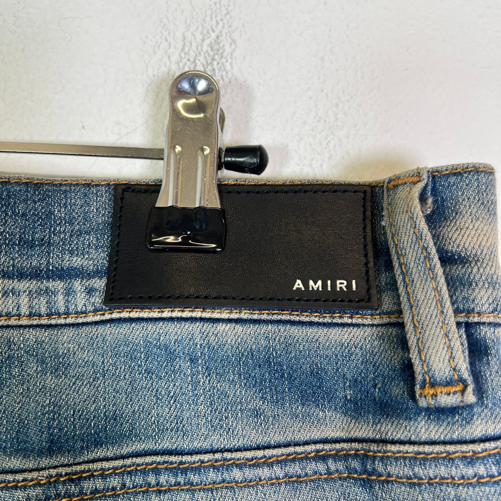 Amiri Clay Indigo Core Applique Logo Jeans