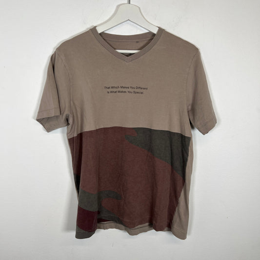 Pharell Brown Uniqlo T-shirt Size L