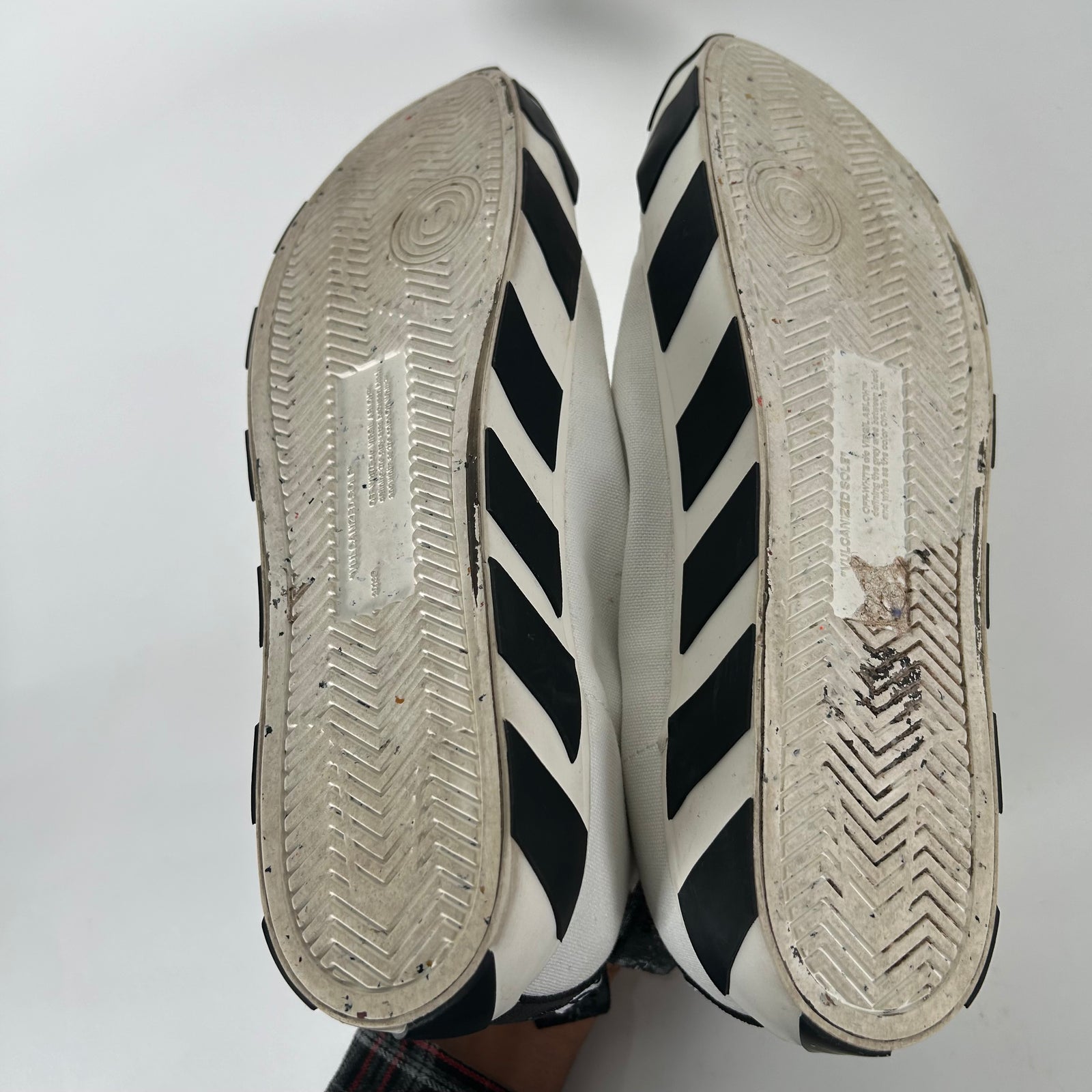 Off-White Vulcanized High-Top Sneaker Size 12