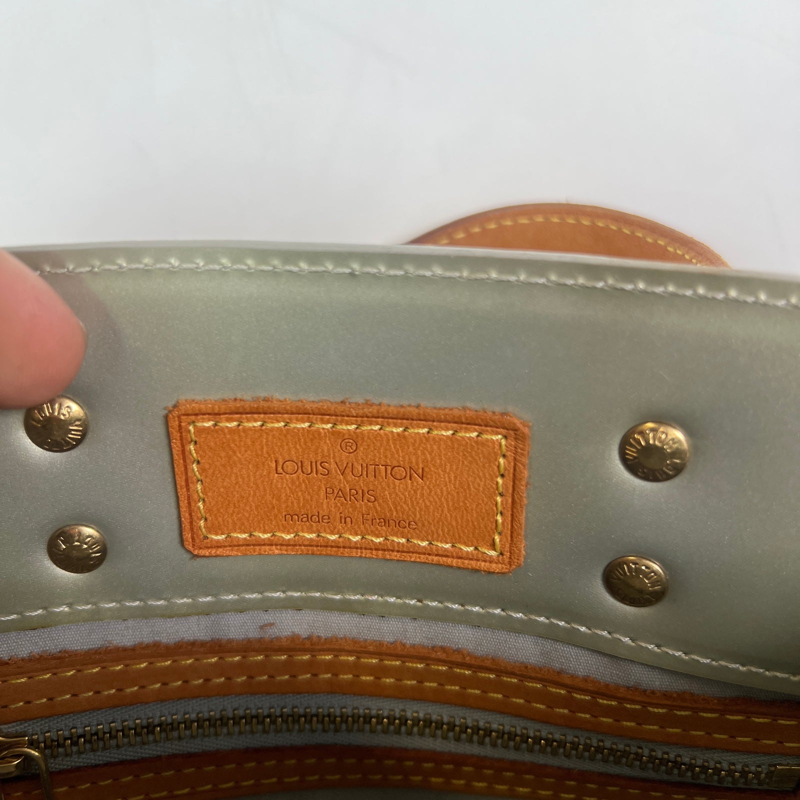 Louis Vuitton Blue Lavender Monogram Vernis Reade PM Handbag