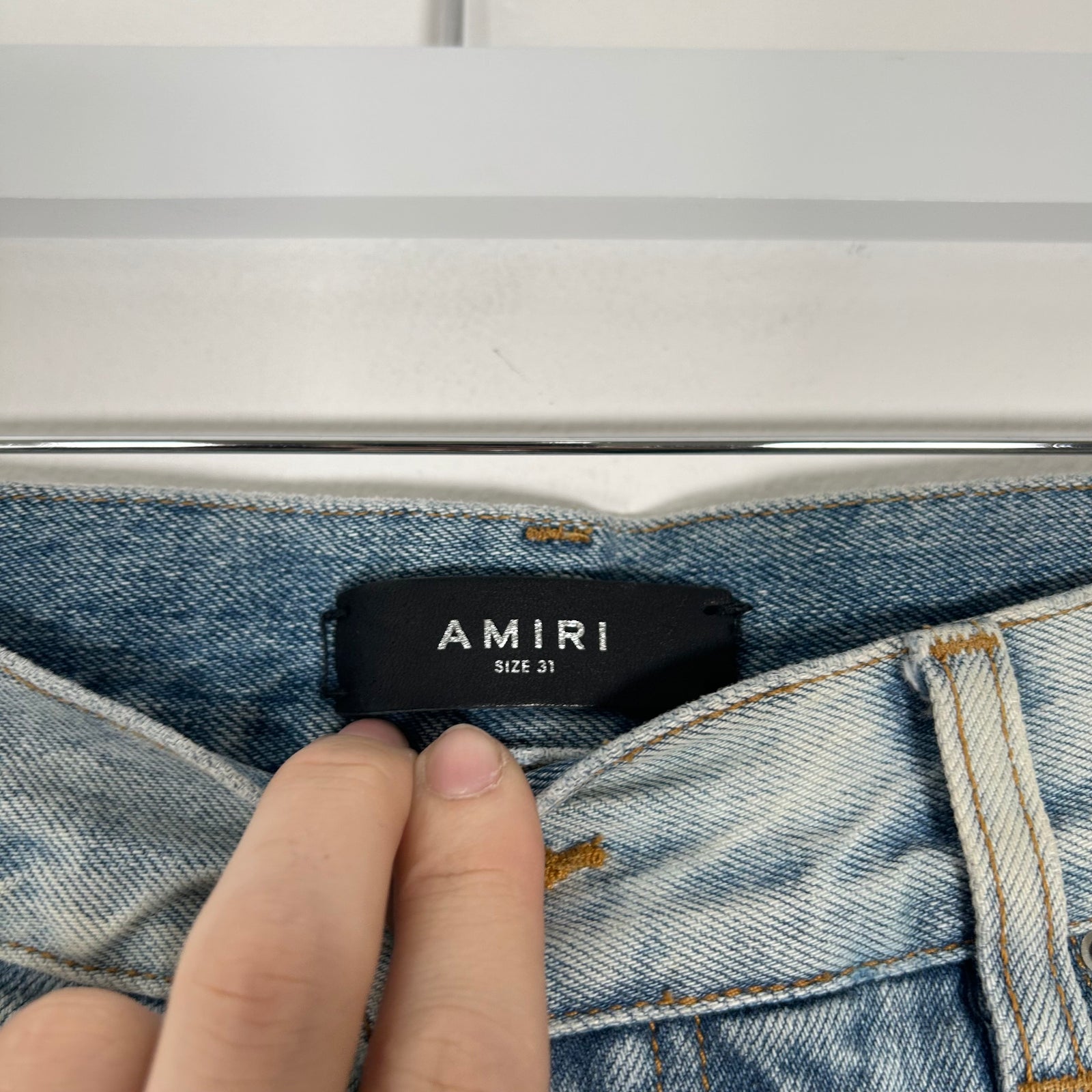 Amiri Embroidered Logo Jeans Size 31