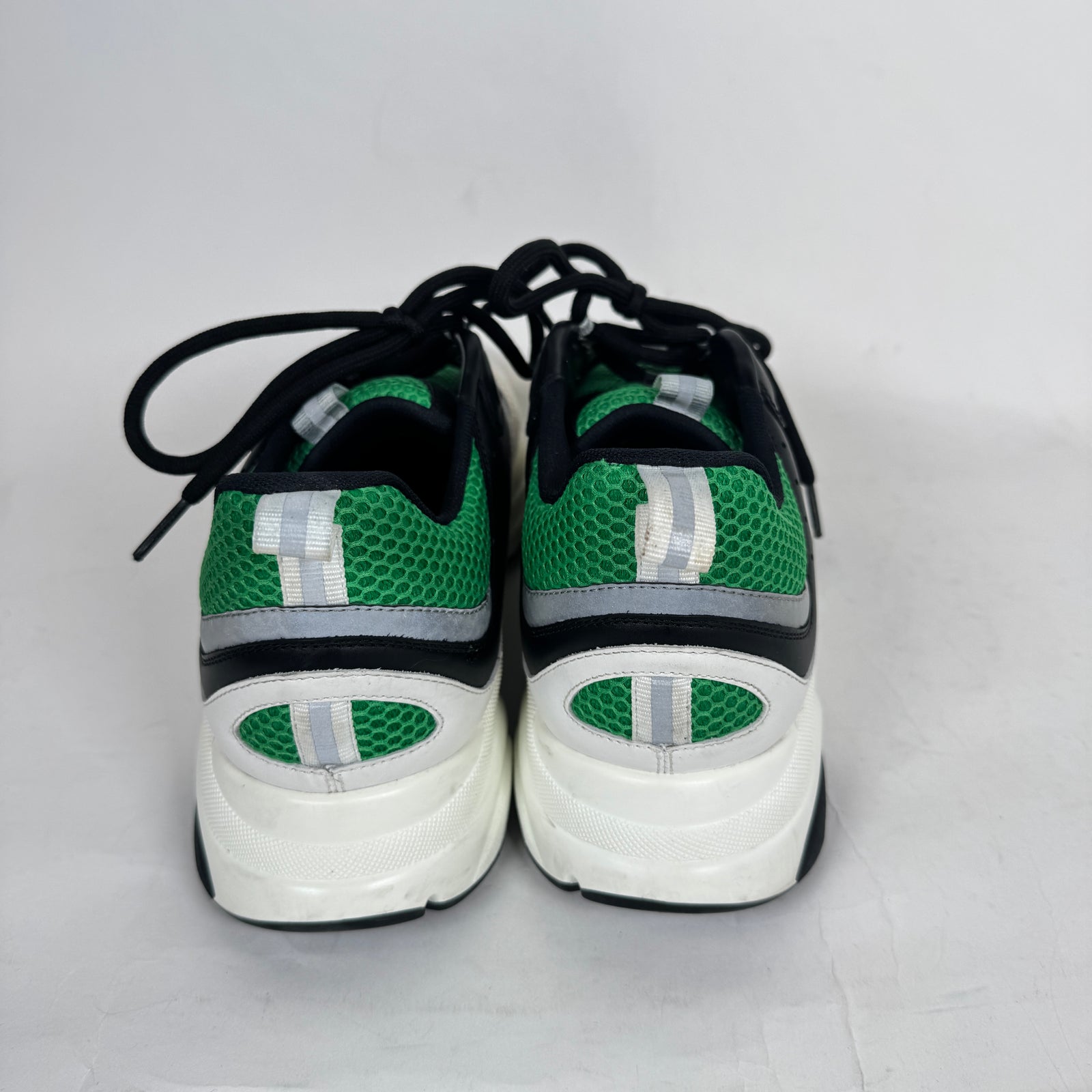Dior B22 White/Green Sneaker Size 44