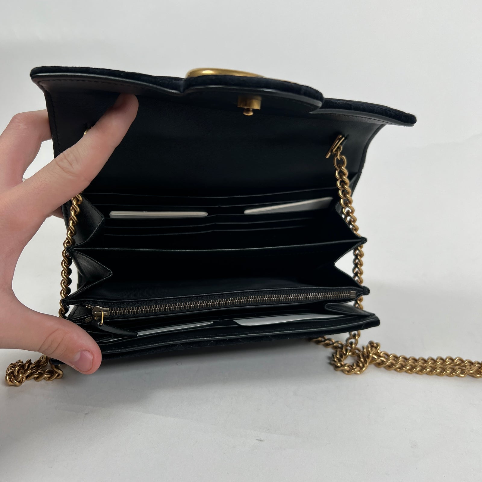 Gucci GG Marmont Matelasse Velvet Wallet Chain Black