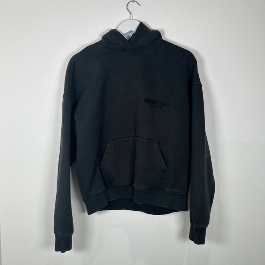Essentials All-Black Logo Size XS