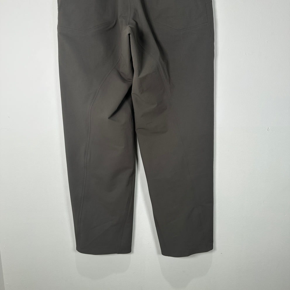 Arc'teryx Veilance Gray Nylon Pants Size 32