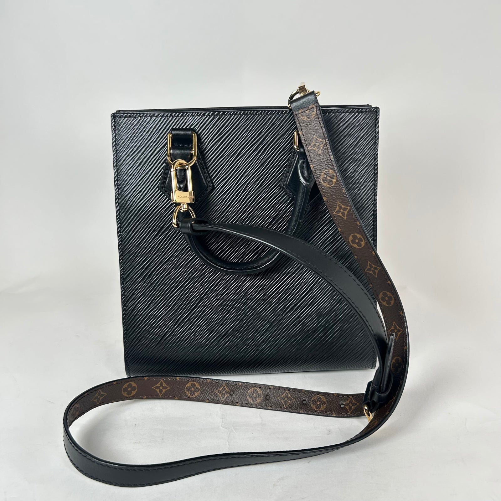Louis Vuitton Black Epi Leather Sac Plat BB Bag
