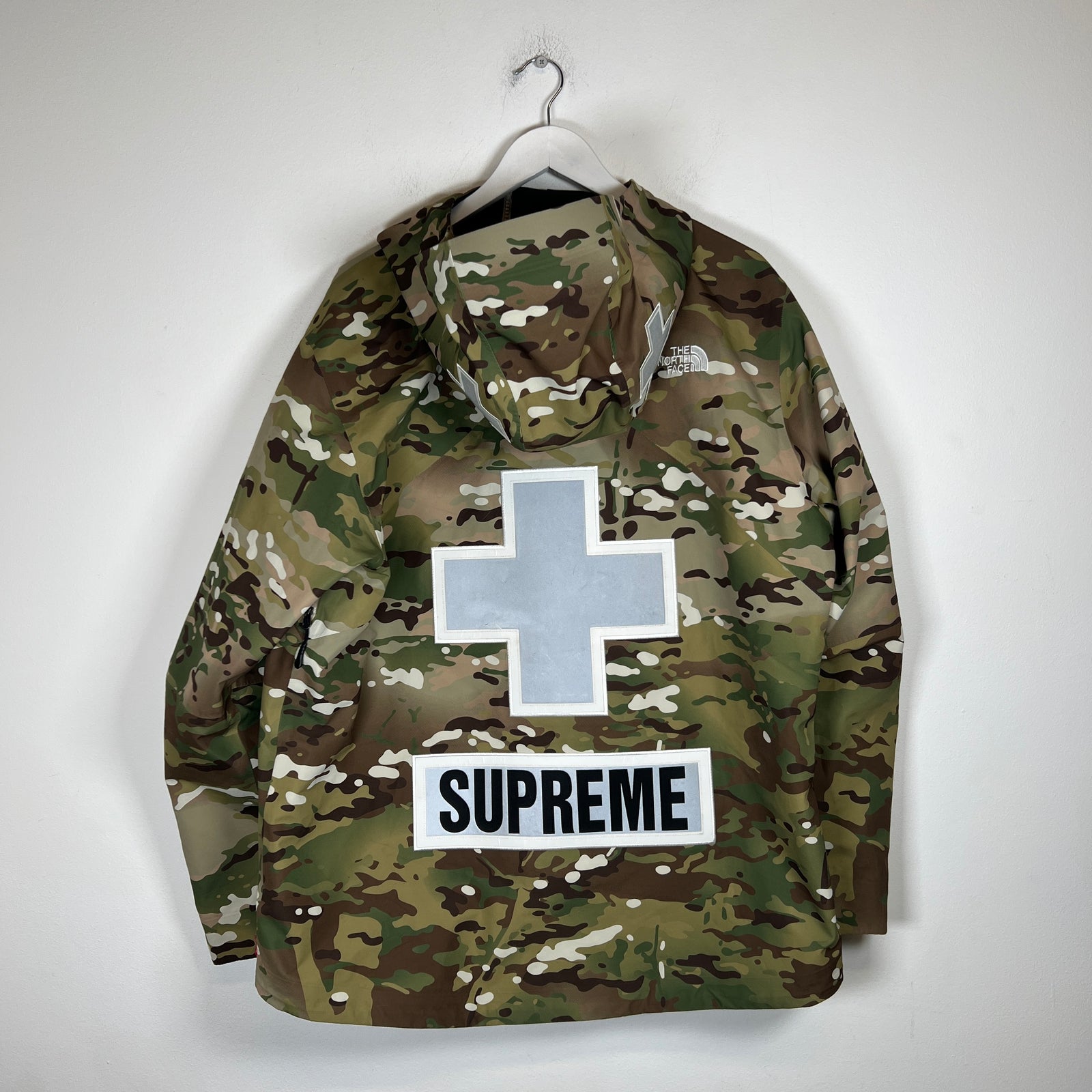 Supreme x TNF Camo Rescue Jacket Size L