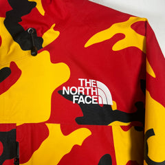 Supreme x The North Face Camo Split Taped Seam Shell Jacket Size S