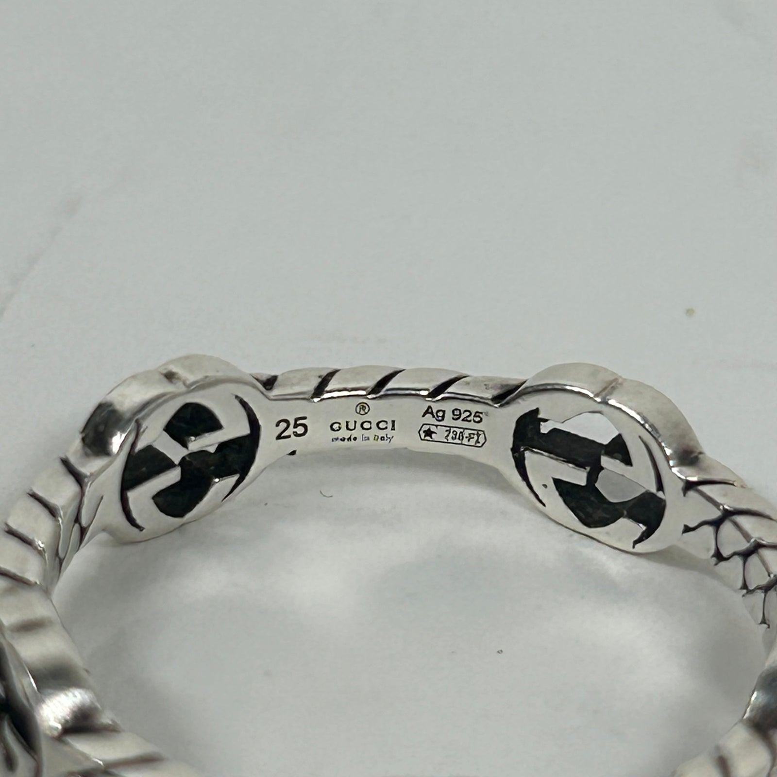Gucci Sterling Silver Interlocking G Ring Size 10
