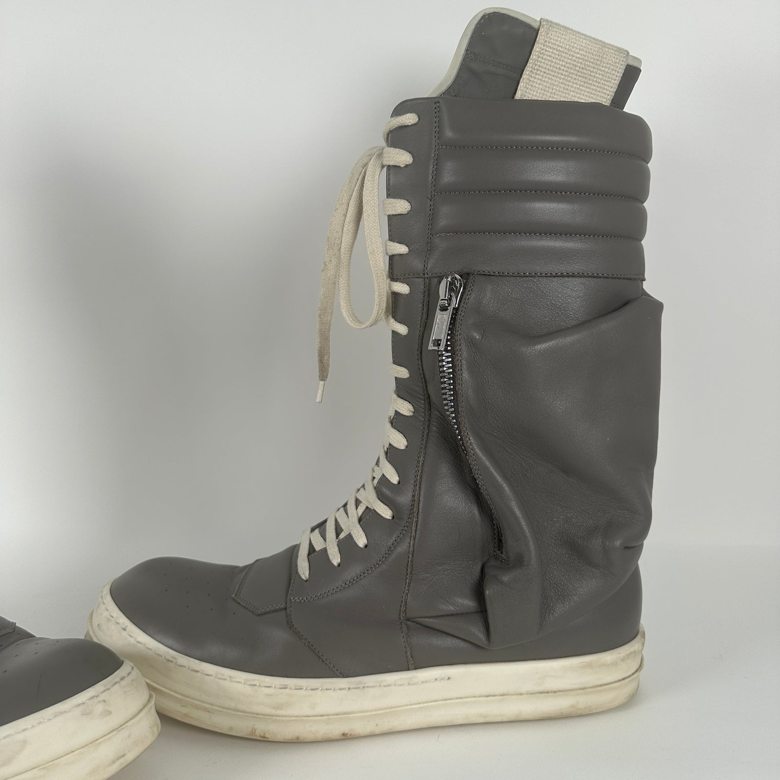 Rick Owens Dust/Milk Cargo basket Size 45