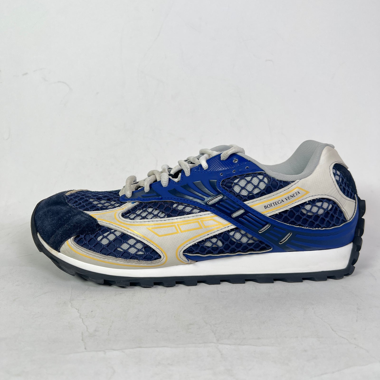 Bottega Veneta Cruise Mist Orbit Sneakers