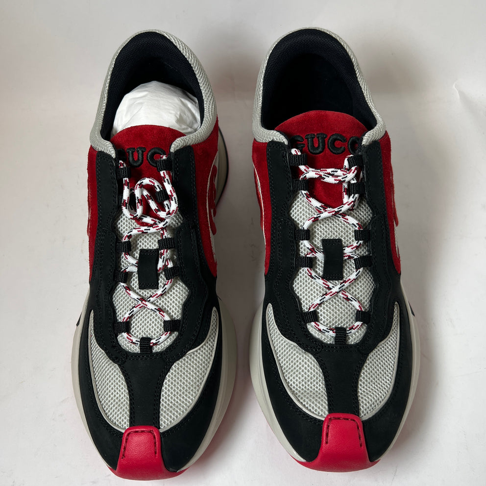 Gucci Black/Red Interlocking G Runner Size GG 9