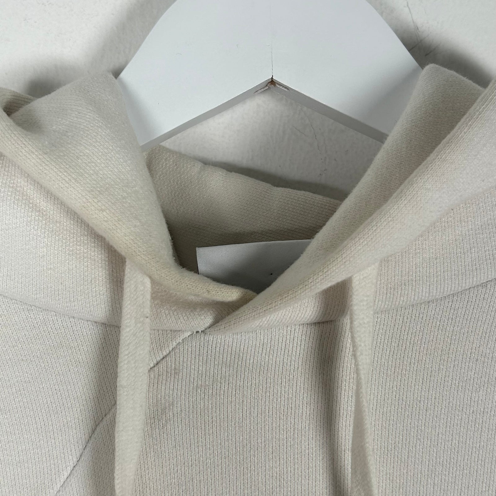 Vetements 2018 Reconstructed Coming Soon White Hoodie Size M