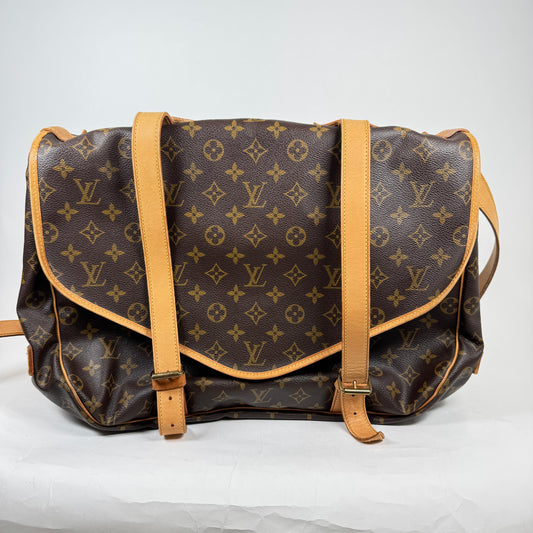 Louis Vuitton Vintage Monogram Saumur 43 Messenger Bag