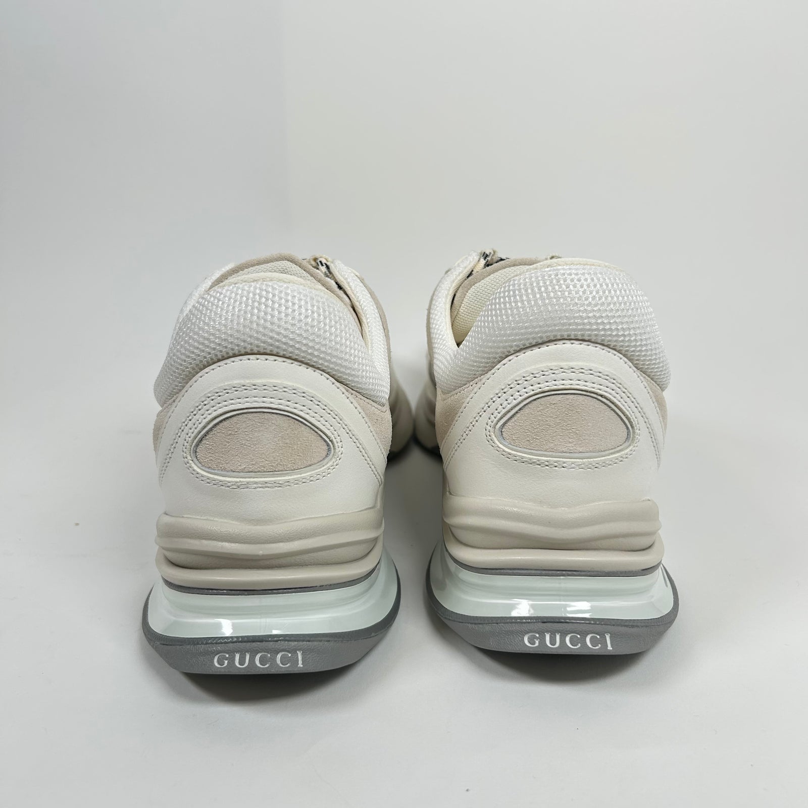 Gucci White Interlocking G Runner Size GG 10